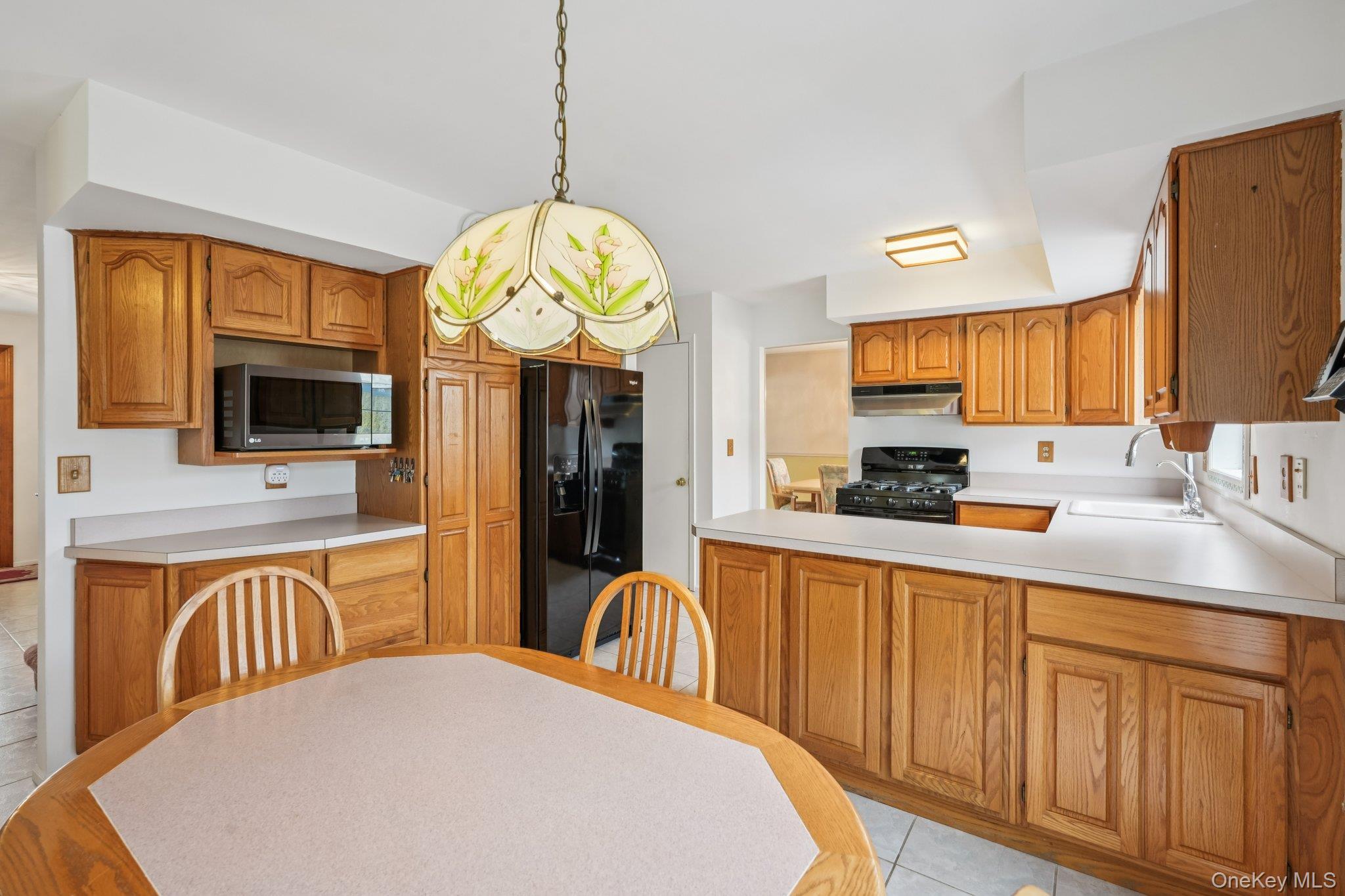 #12 photo, 23 Oriole Road, New City , NY 10956