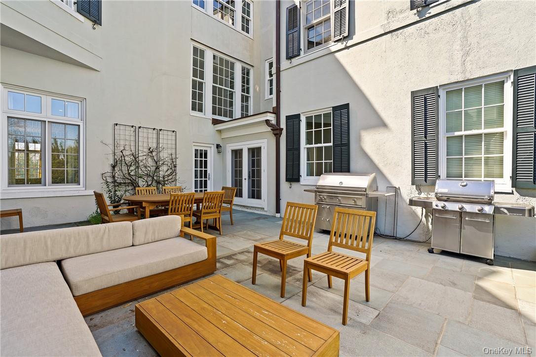 #10 photo, 99 Mamaroneck Road, Scarsdale , NY 10583