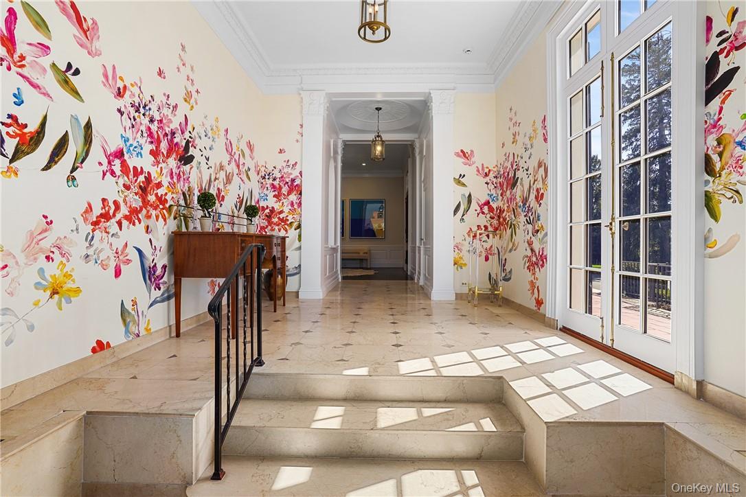 #4 photo, 99 Mamaroneck Road, Scarsdale , NY 10583