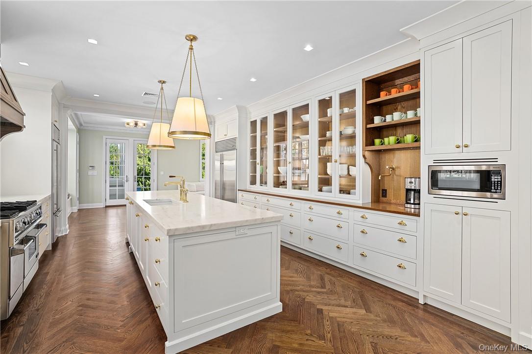 #6 photo, 99 Mamaroneck Road, Scarsdale , NY 10583