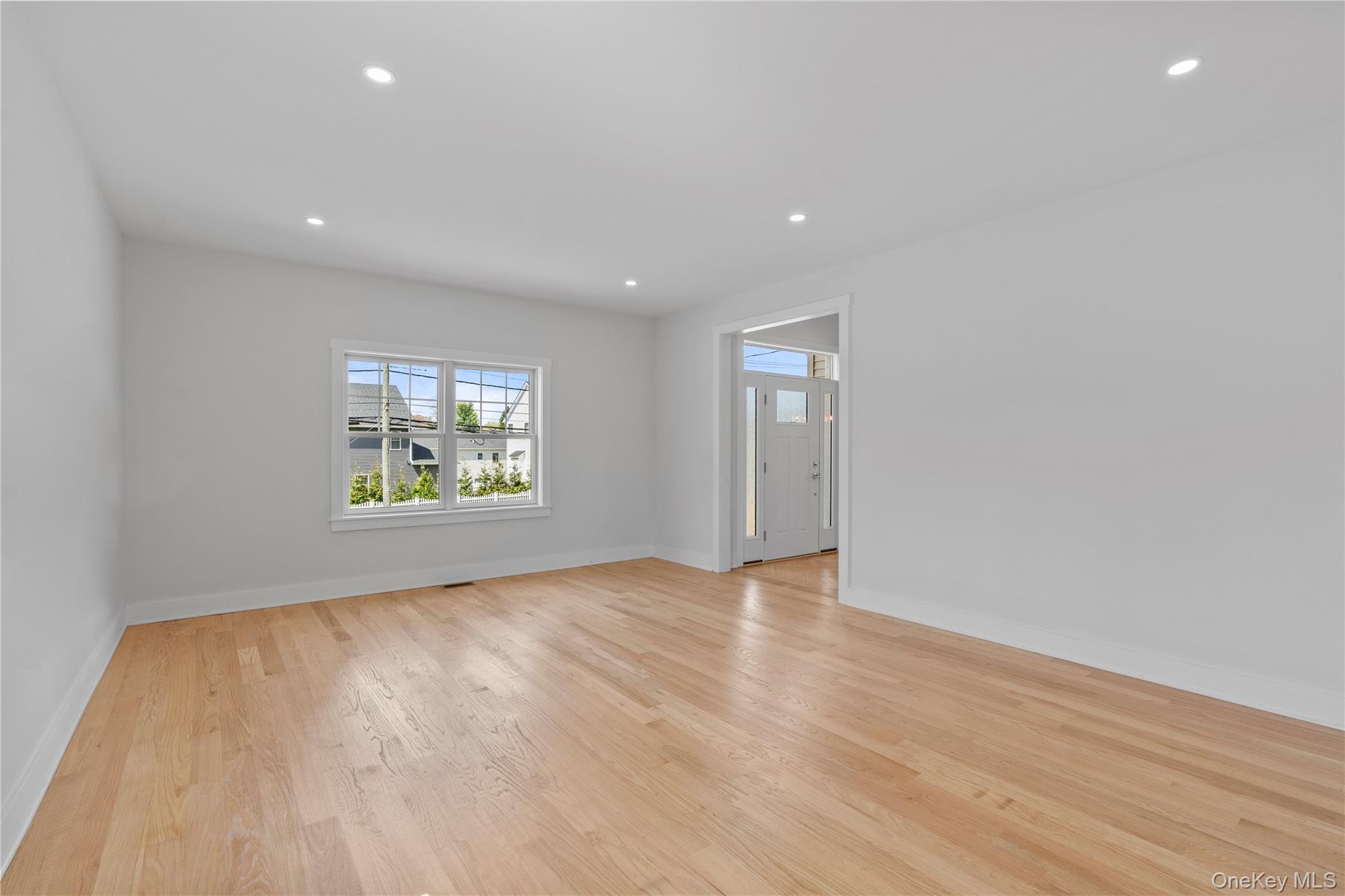 #11 photo, 561 King Street, Port Chester , NY 10573