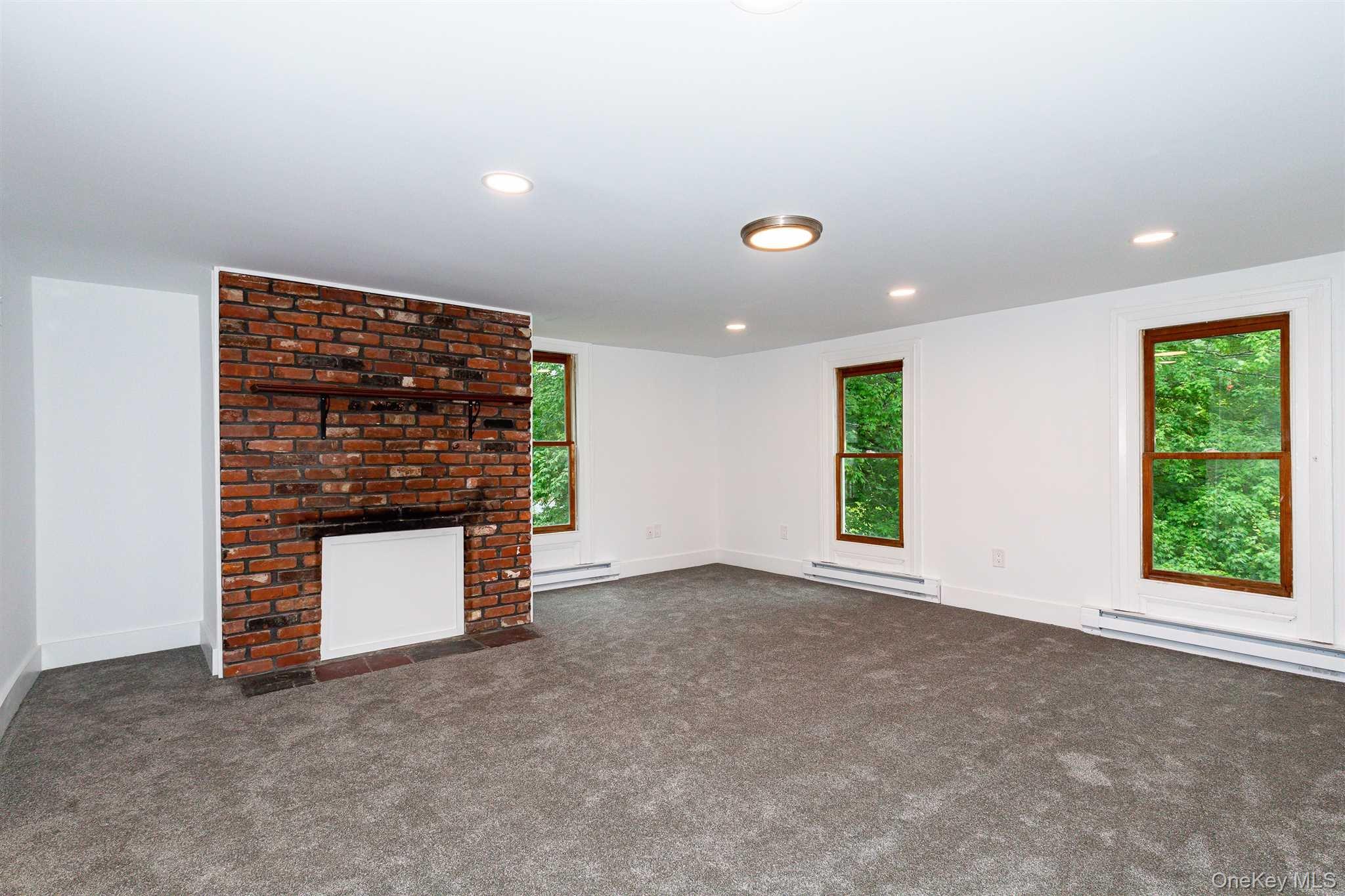 #5 photo, 681 ROUTE 216, Poughquag , NY 12570