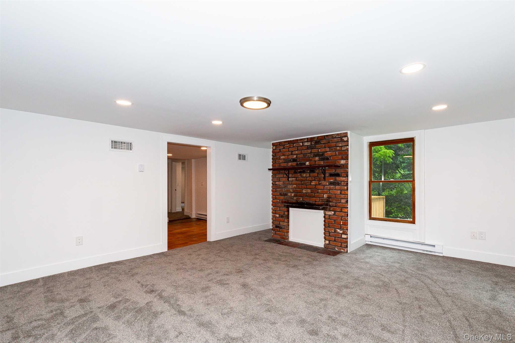 #6 photo, 681 ROUTE 216, Poughquag , NY 12570