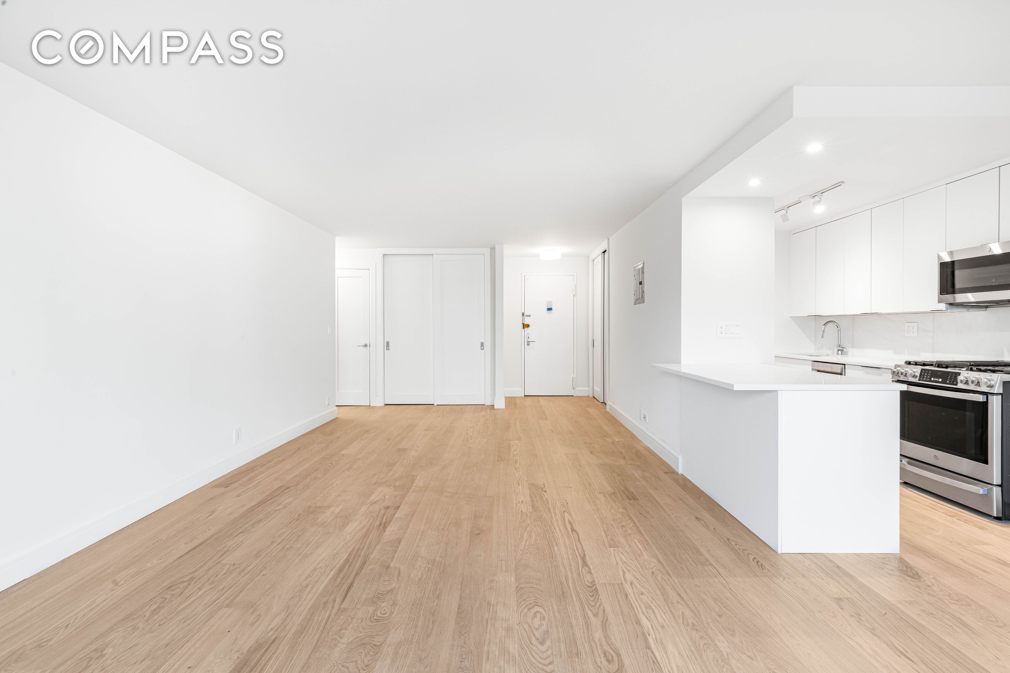 #15 photo, 150 W End Avenue, Upper West Side , NY 10023