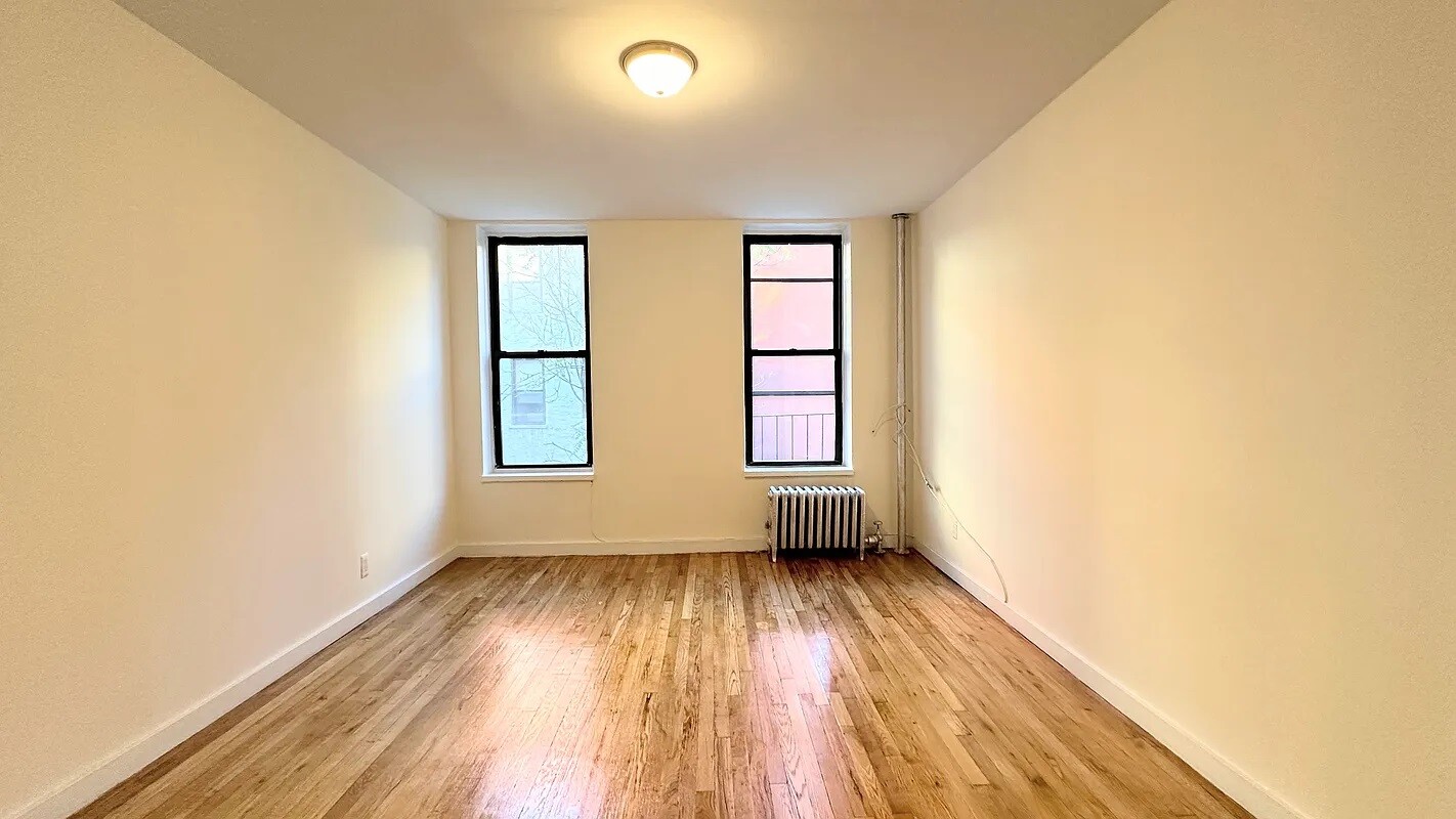 #1 photo, 1574 3RD Avenue, מנהטן Carnegie Hill , NY 10128