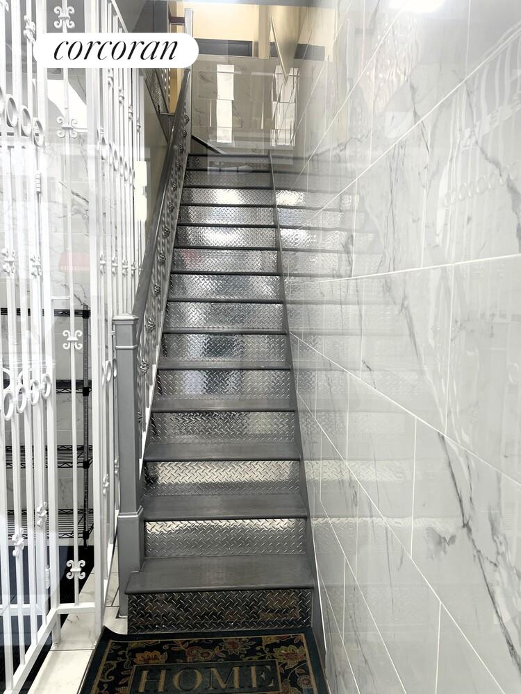 #9 photo, 318 E 62ND Street, מנהטן Lenox Hill , NY 10065