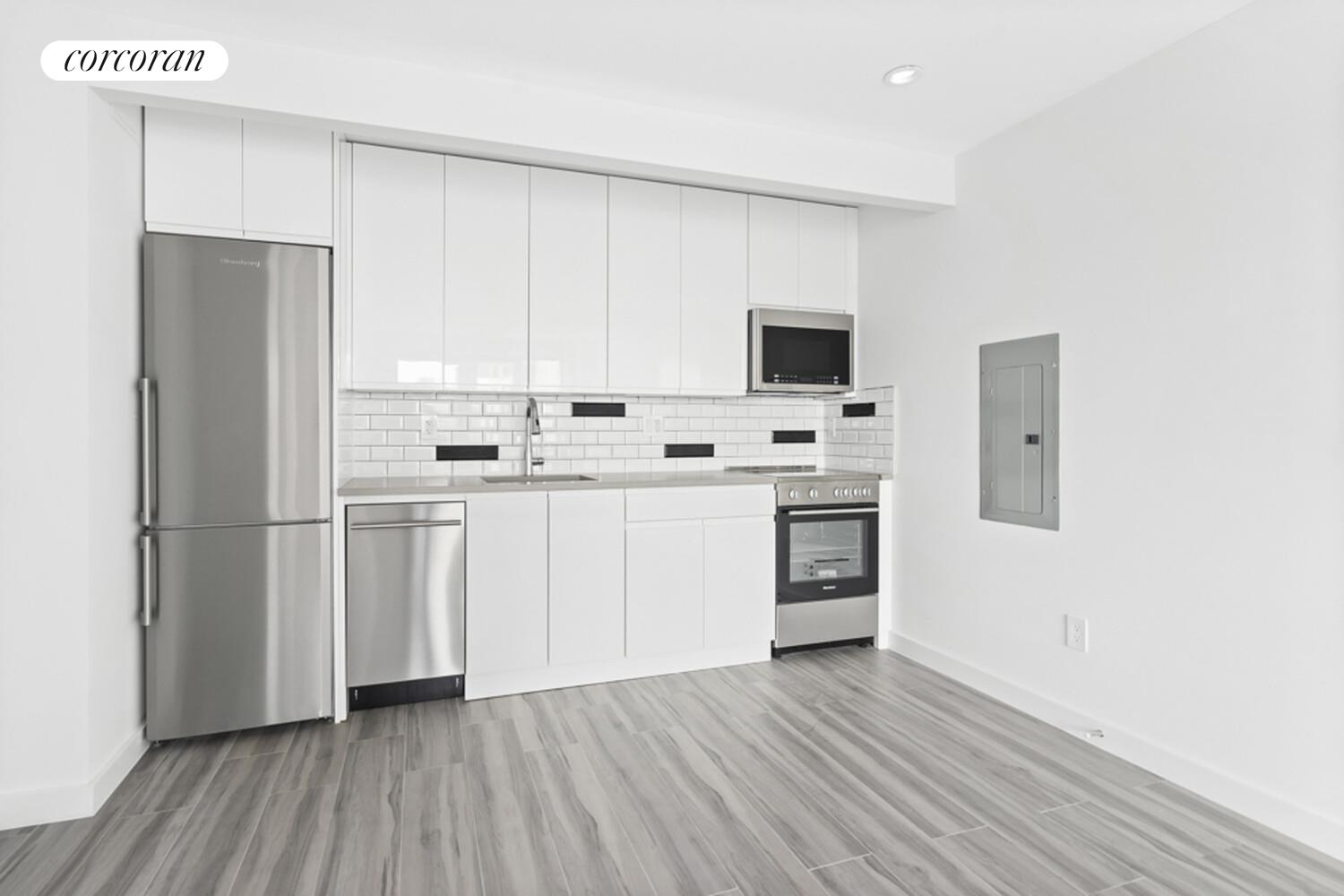 #1 photo, New York City, מנהטן Central Harlem , NY 10030