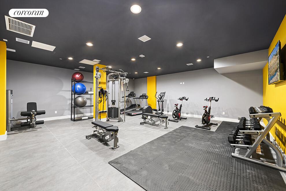 #8 photo, New York City, מנהטן Central Harlem , NY 10030