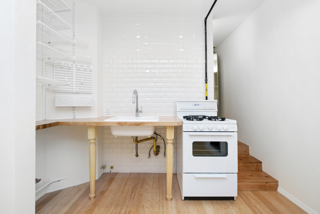 #4 photo, New York City, מנהטן East Village , NY 10009