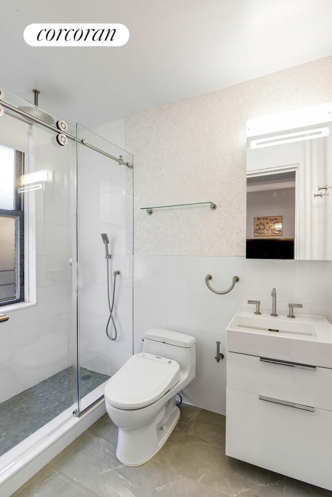 #15 photo, 545 W END Avenue, Upper West Side , NY 10024