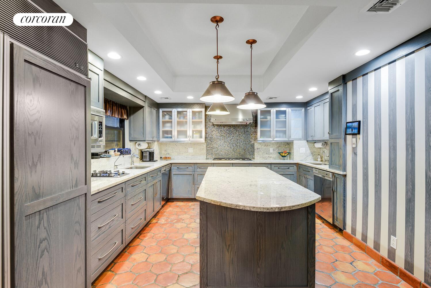 #7 photo, 545 W END Avenue, Upper West Side , NY 10024