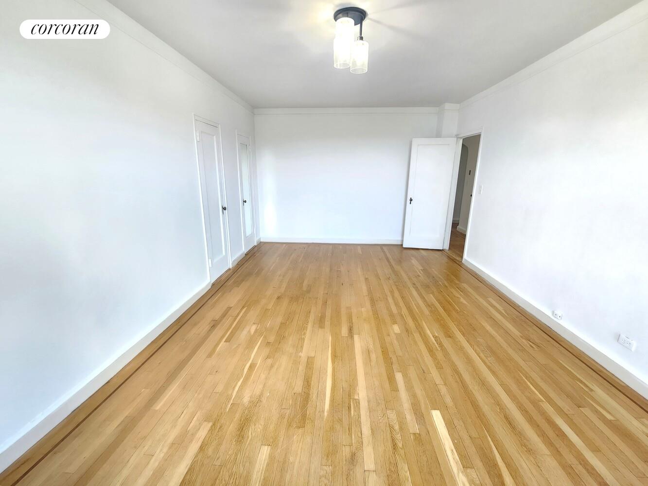 #10 photo, 5400 FIELDSTON Road, Бронкс ‖ North Riverdale , NY 10471