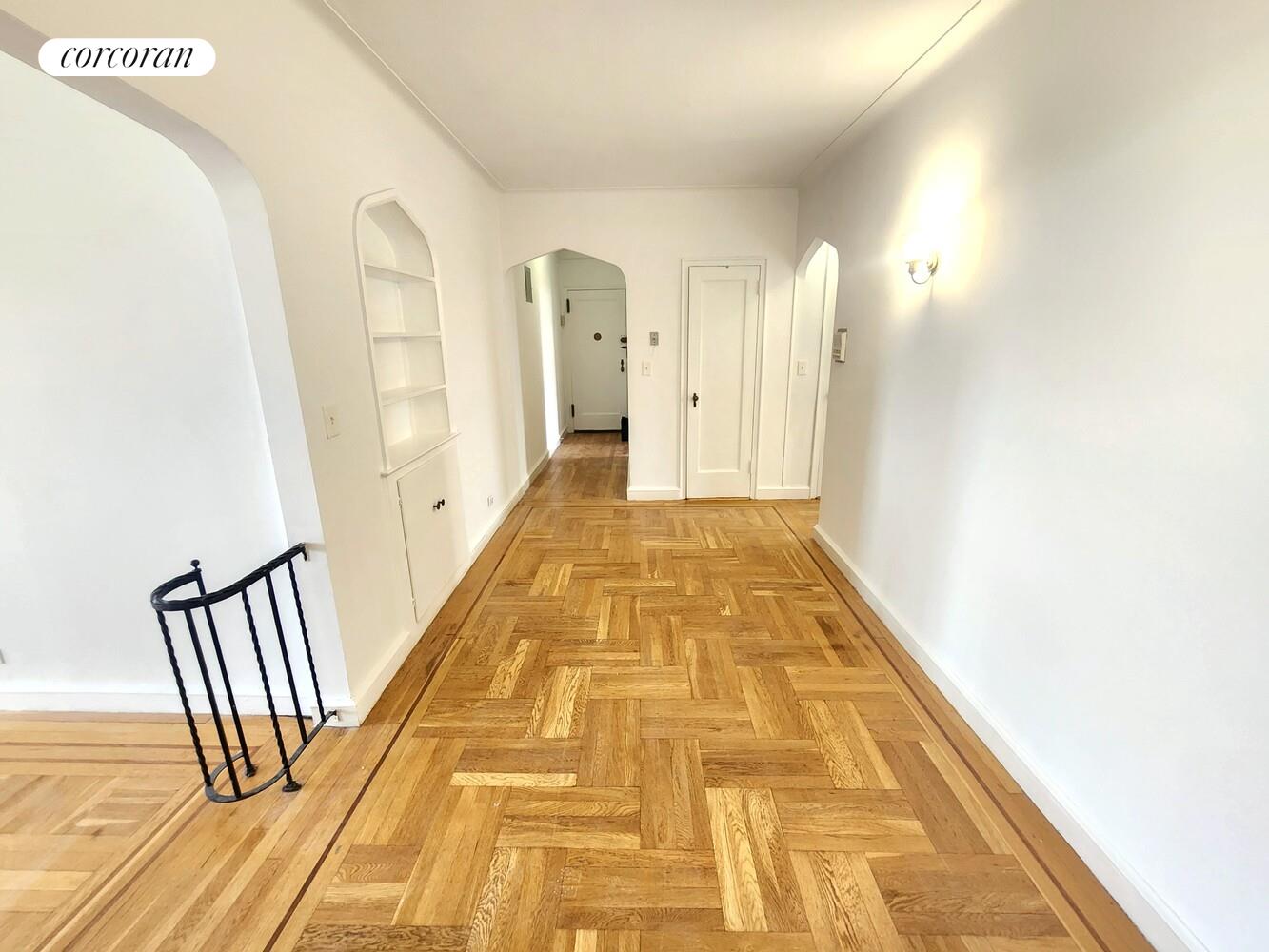 #4 photo, 5400 FIELDSTON Road, Бронкс ‖ North Riverdale , NY 10471