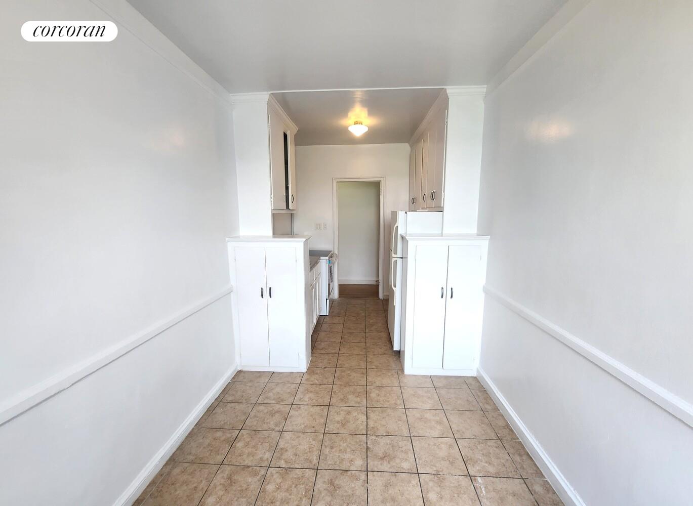 #8 photo, 5400 FIELDSTON Road, Бронкс ‖ North Riverdale , NY 10471