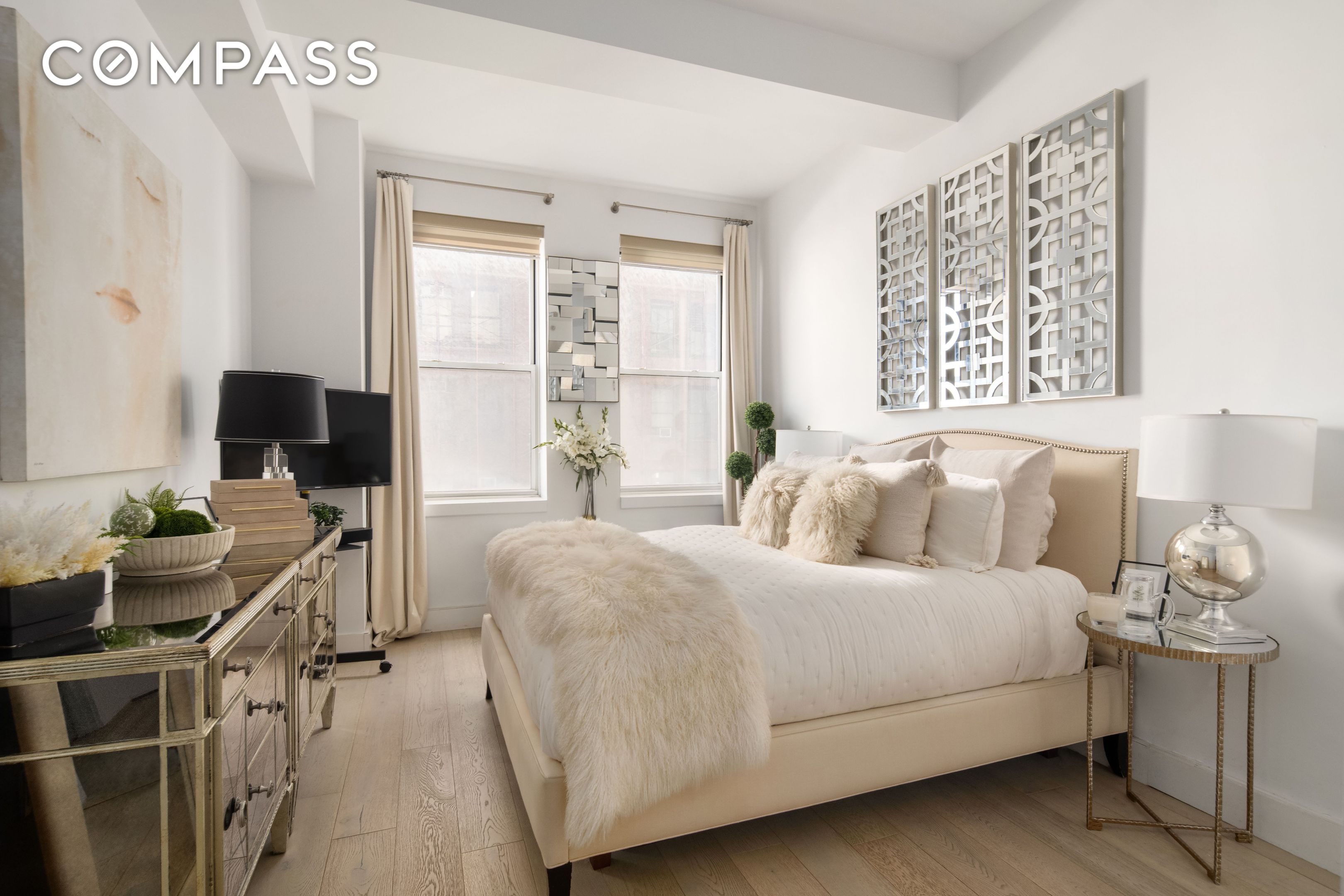 #8 photo, 80 Chambers Street, Tribeca , NY 10007