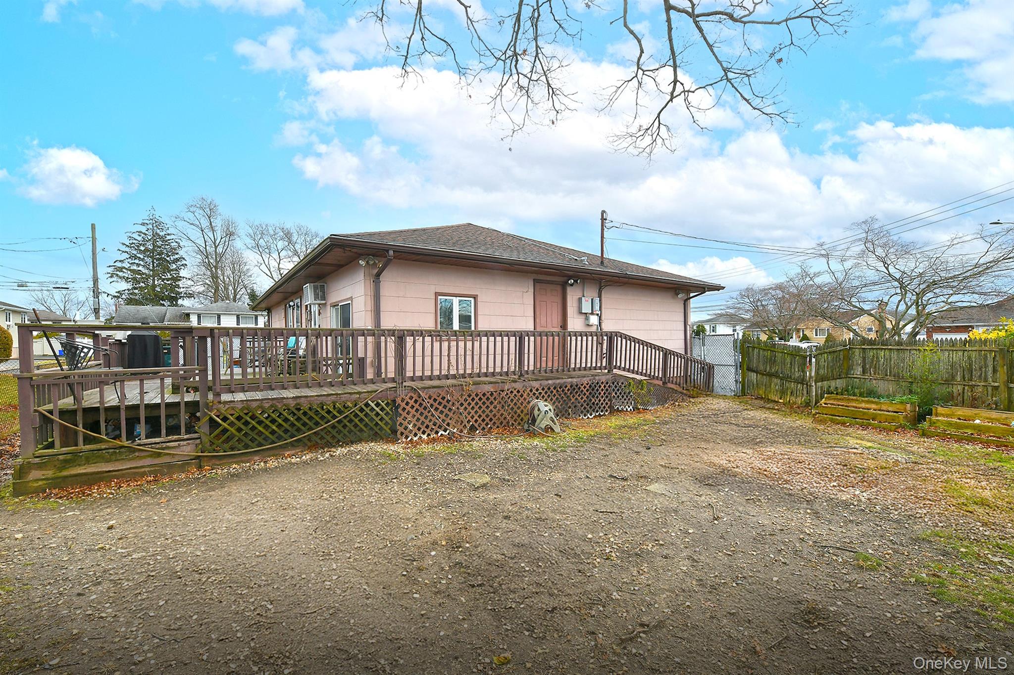 #4 photo, 175 Woods Road, North Babylon , NY 11703