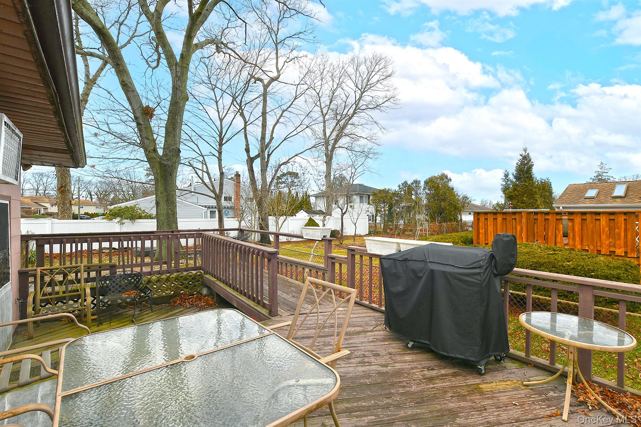 #7 photo, 175 Woods Road, North Babylon , NY 11703