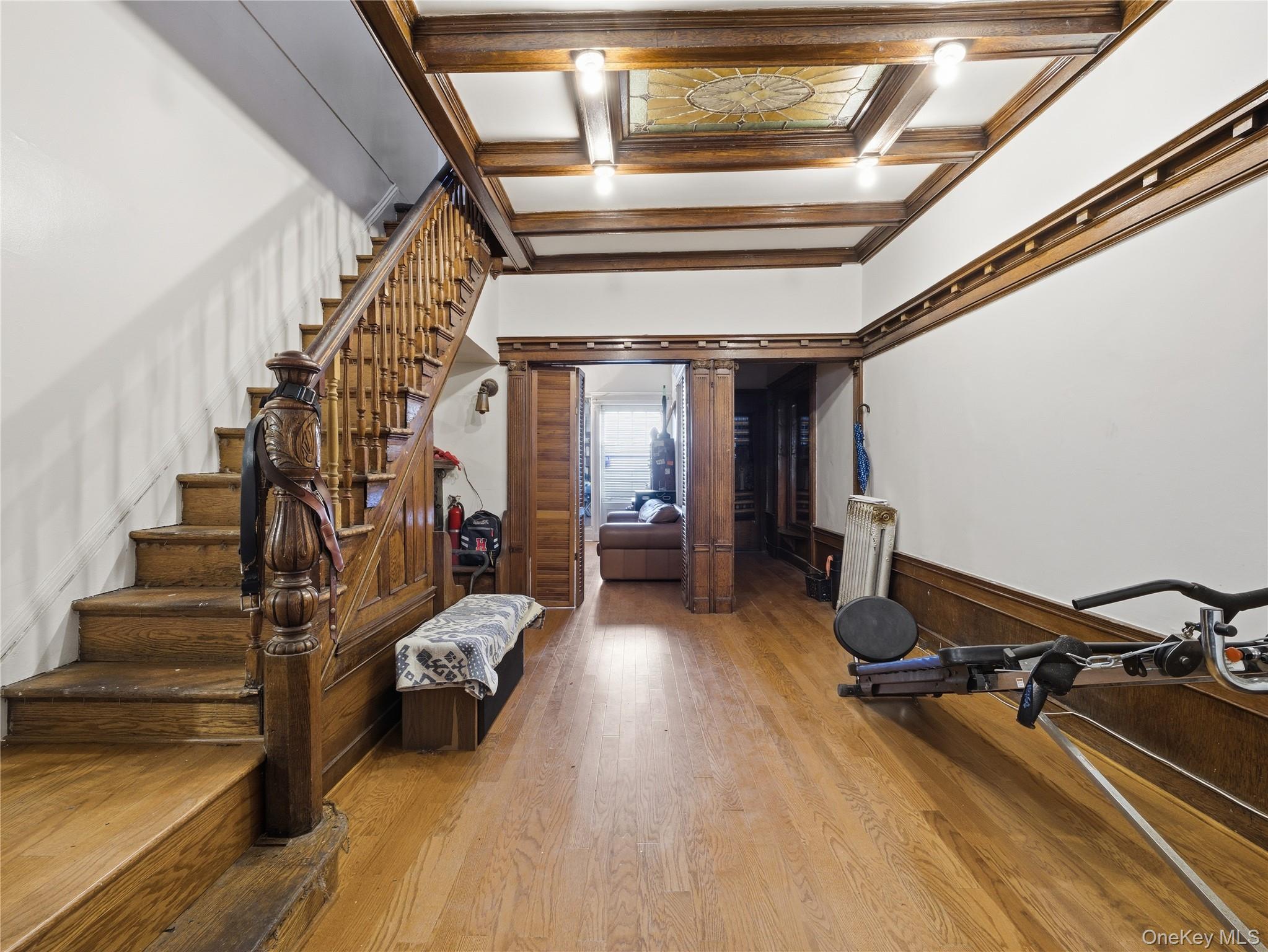 #4 photo, 372 Parkside Avenue, Brooklyn , NY 11226