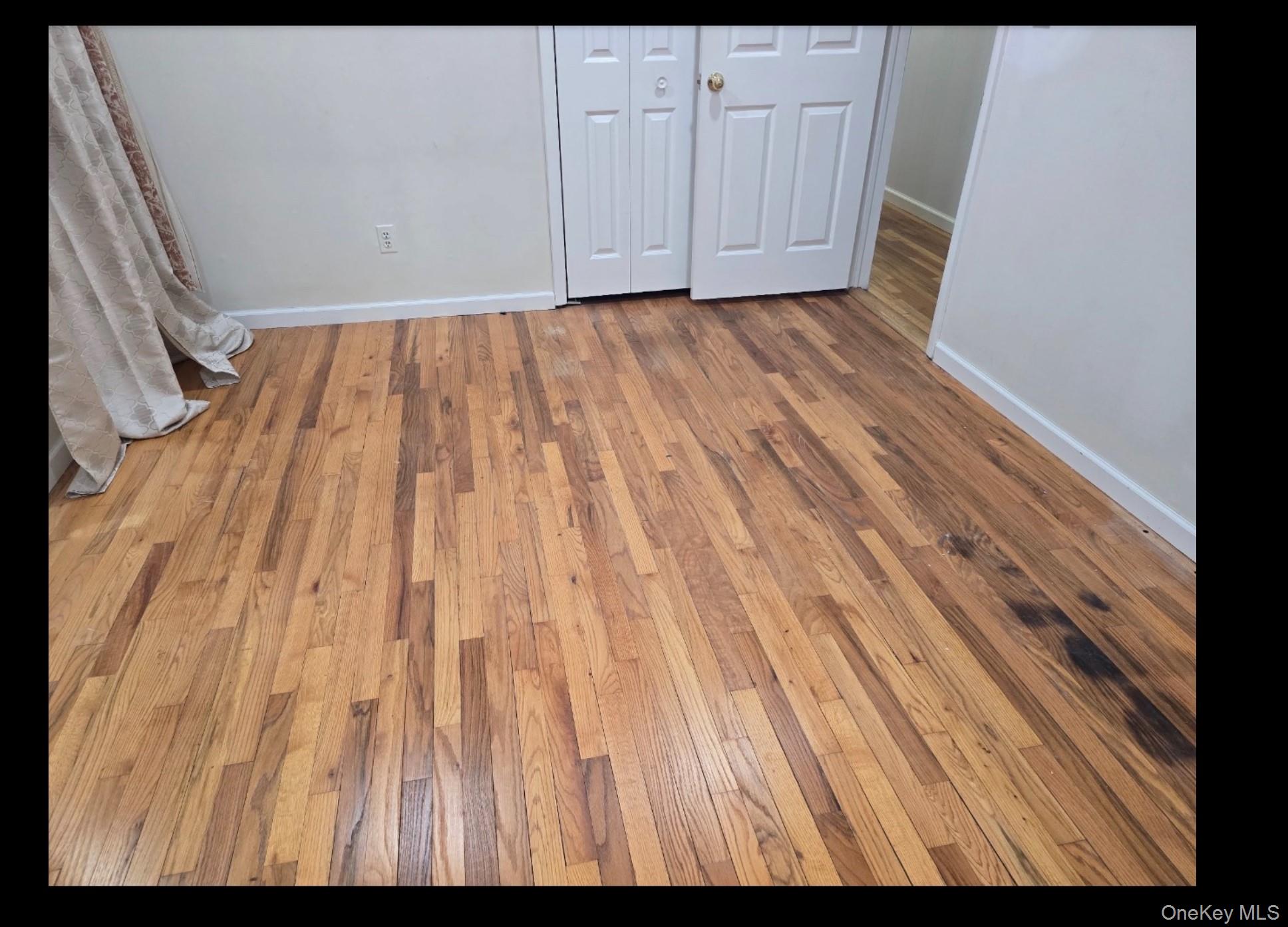 #7 photo, 76 Harrisburg Street, מחוז סאפוק Bay Shore , NY 11706