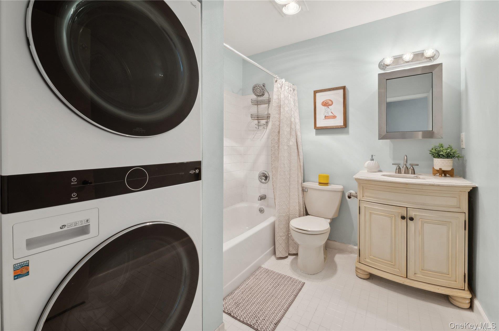 #10 photo, 425 Shore Rd, Long Beach , NY 11561