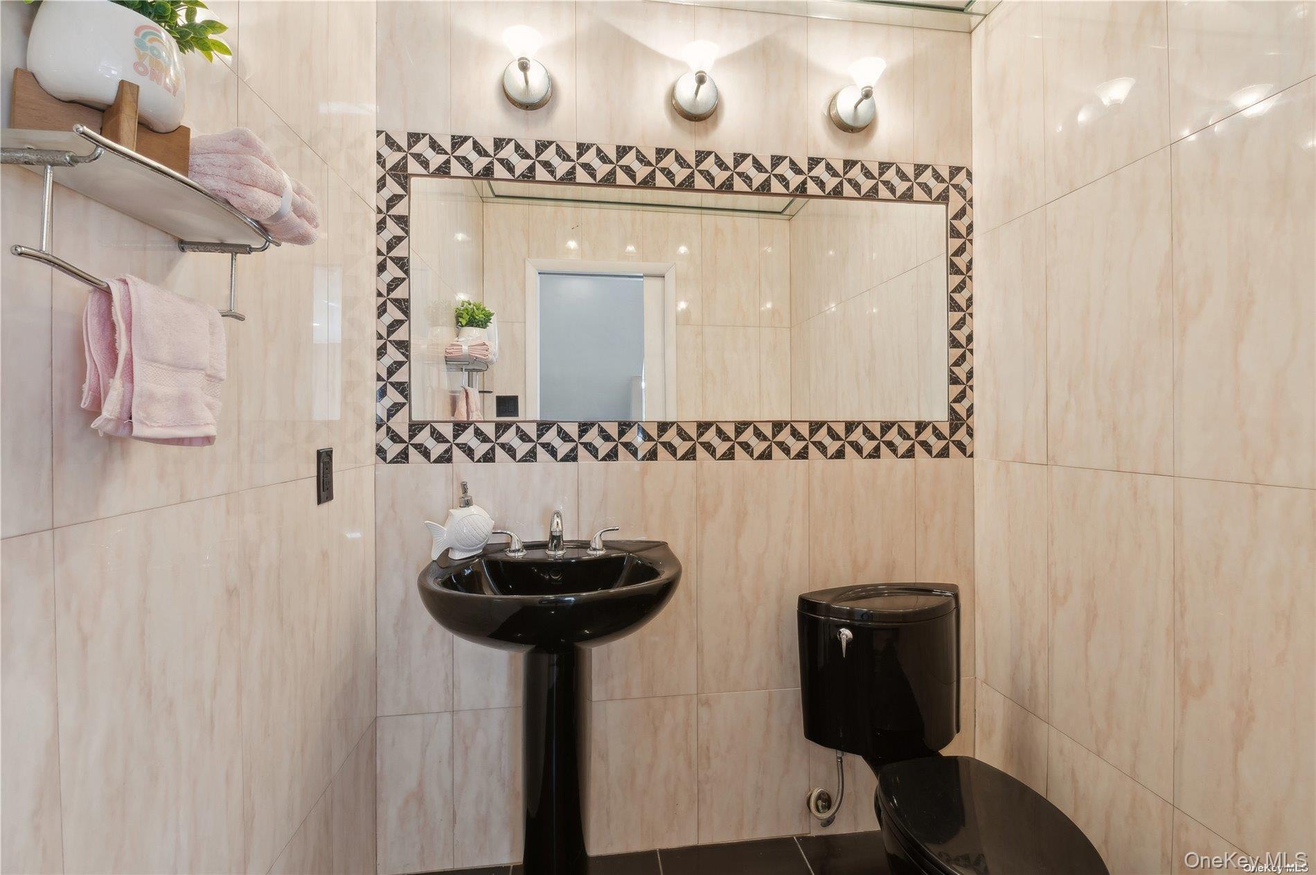 #15 photo, 425 Shore Rd, Long Beach , NY 11561