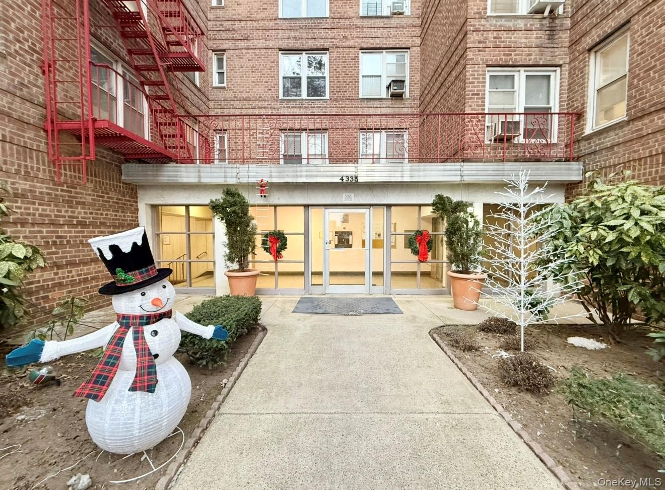 #2 photo, 43-35 Union Street, Flushing , NY 11355