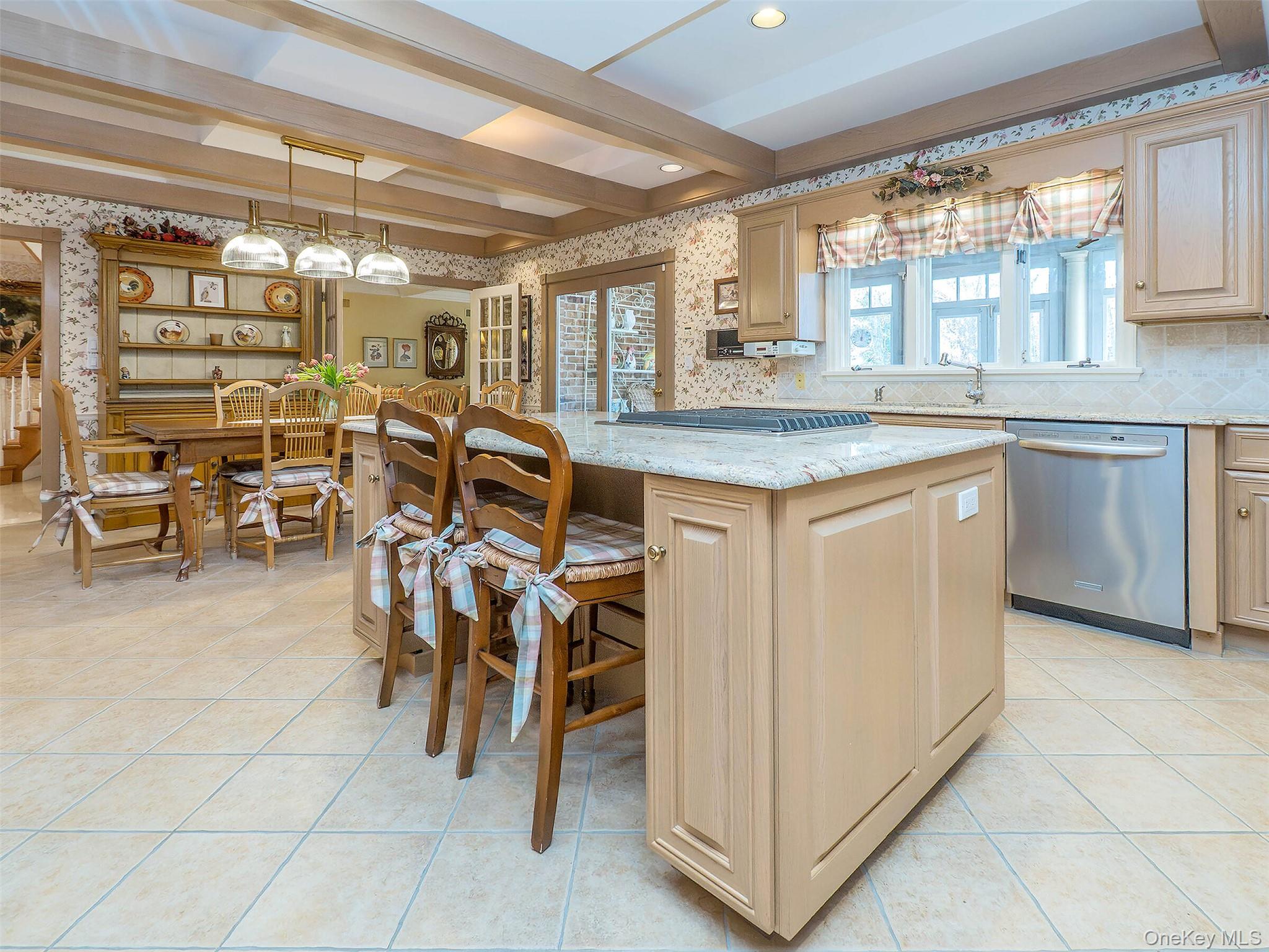 #16 photo, 5 Danton Lane, नासाउ काउंटी Locust Valley , NY 11560