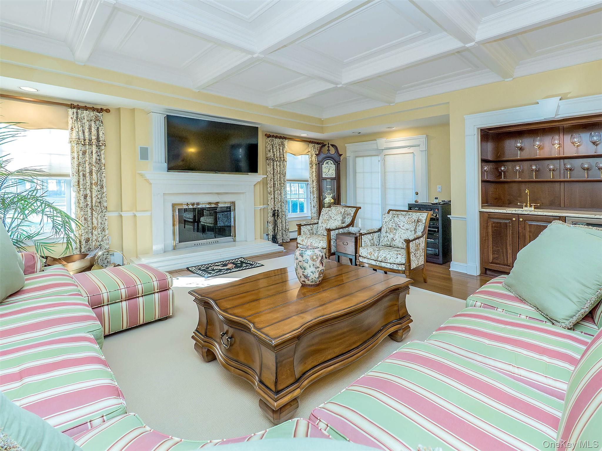 #20 photo, 5 Danton Lane, नासाउ काउंटी Locust Valley , NY 11560