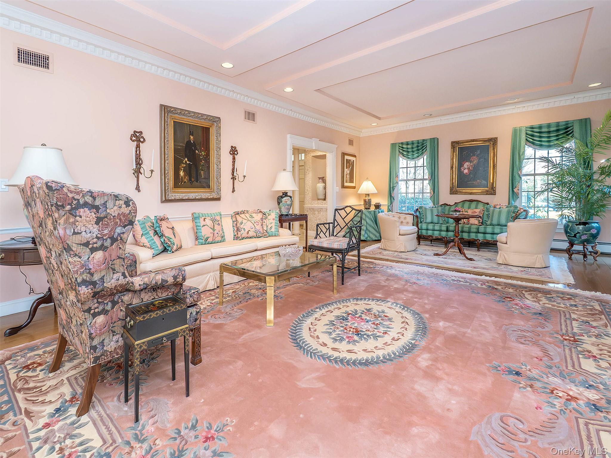 #8 photo, 5 Danton Lane, नासाउ काउंटी Locust Valley , NY 11560