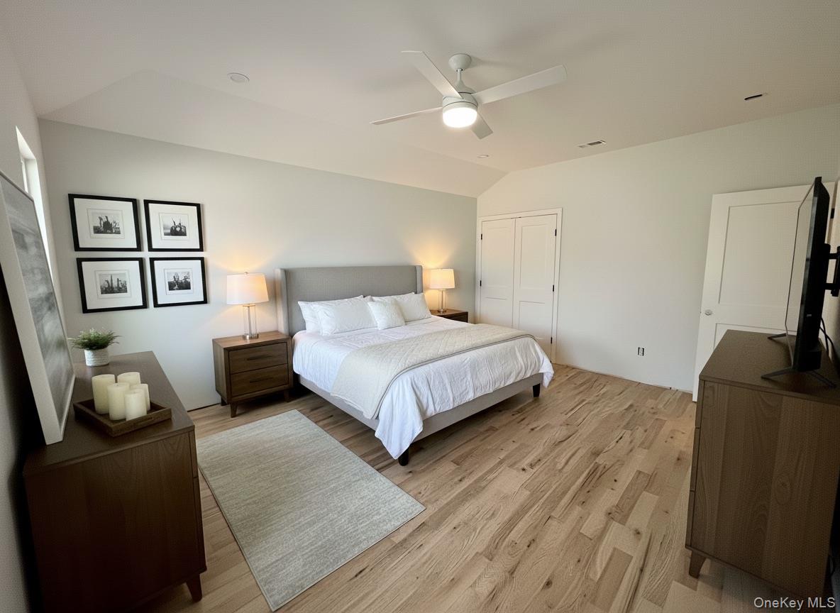 #19 photo, 384 Scudder Avenue, Copiague , NY 11726