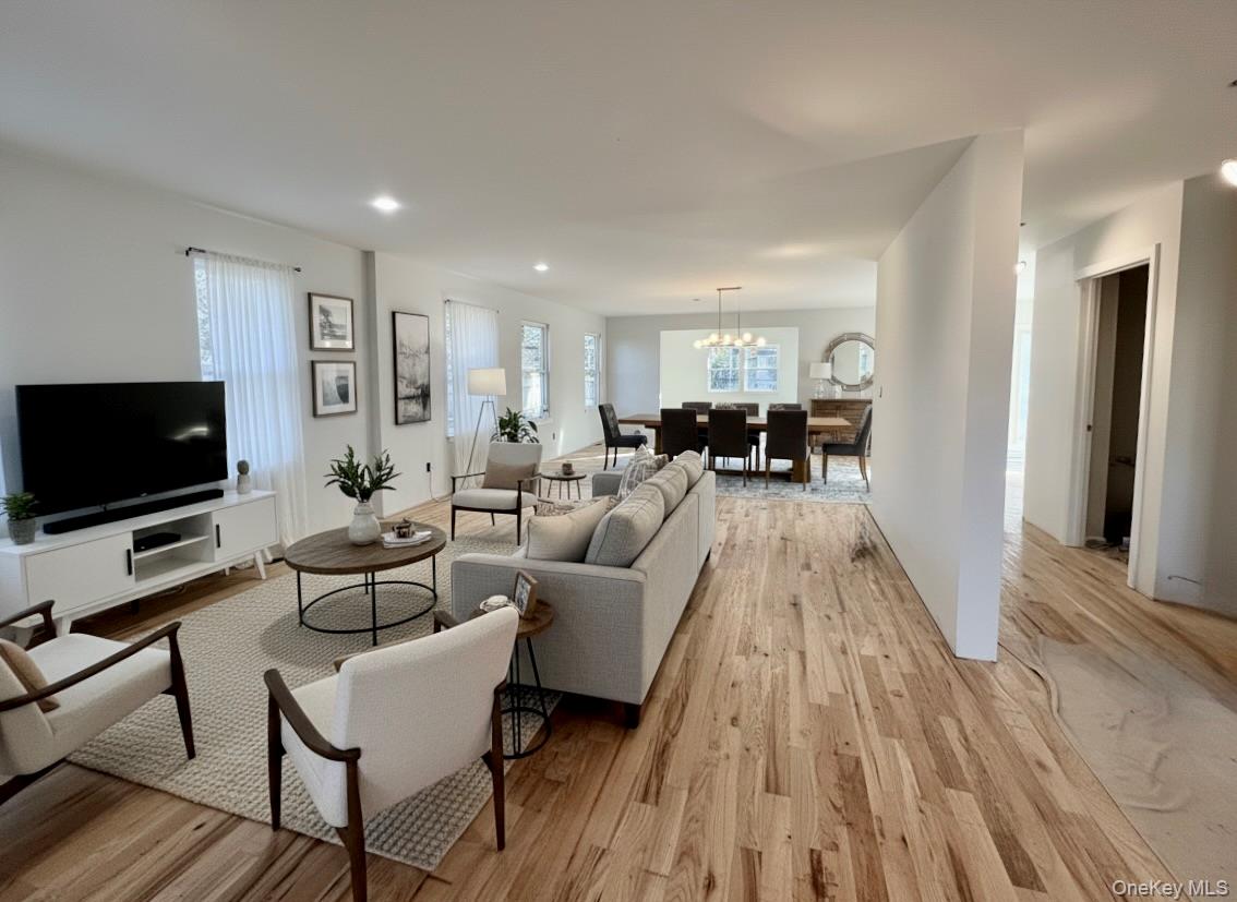 #6 photo, 384 Scudder Avenue, Copiague , NY 11726