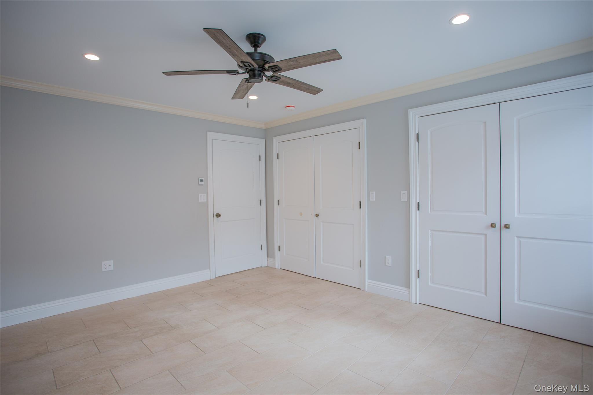 #12 photo, 59 Clinton Avenue, Inwood , NY 11096