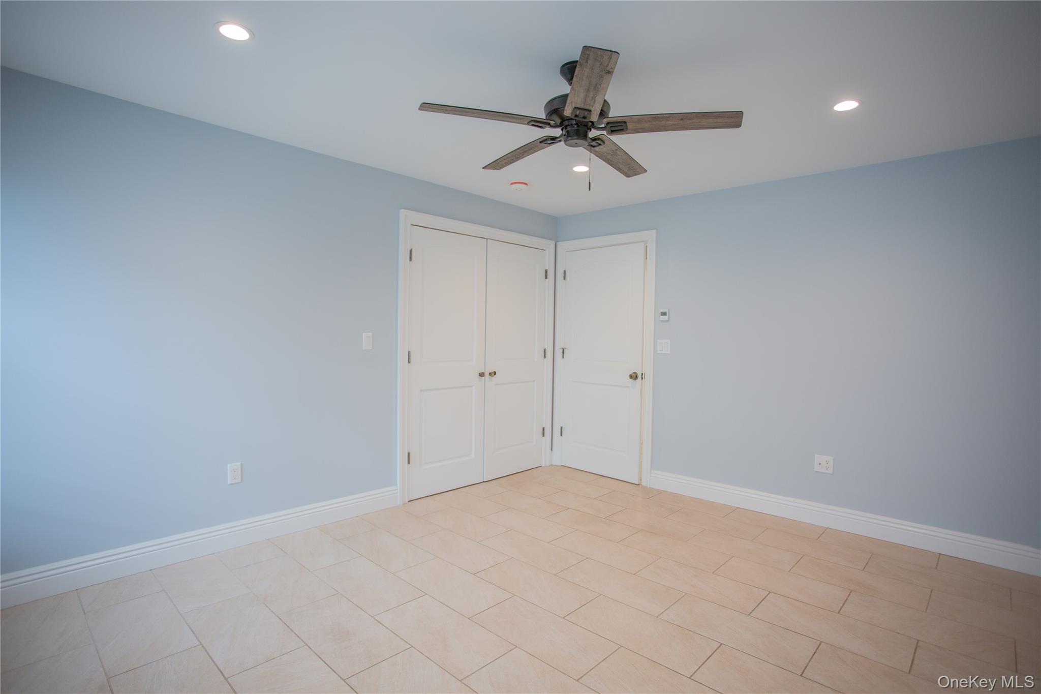 #14 photo, 59 Clinton Avenue, Inwood , NY 11096