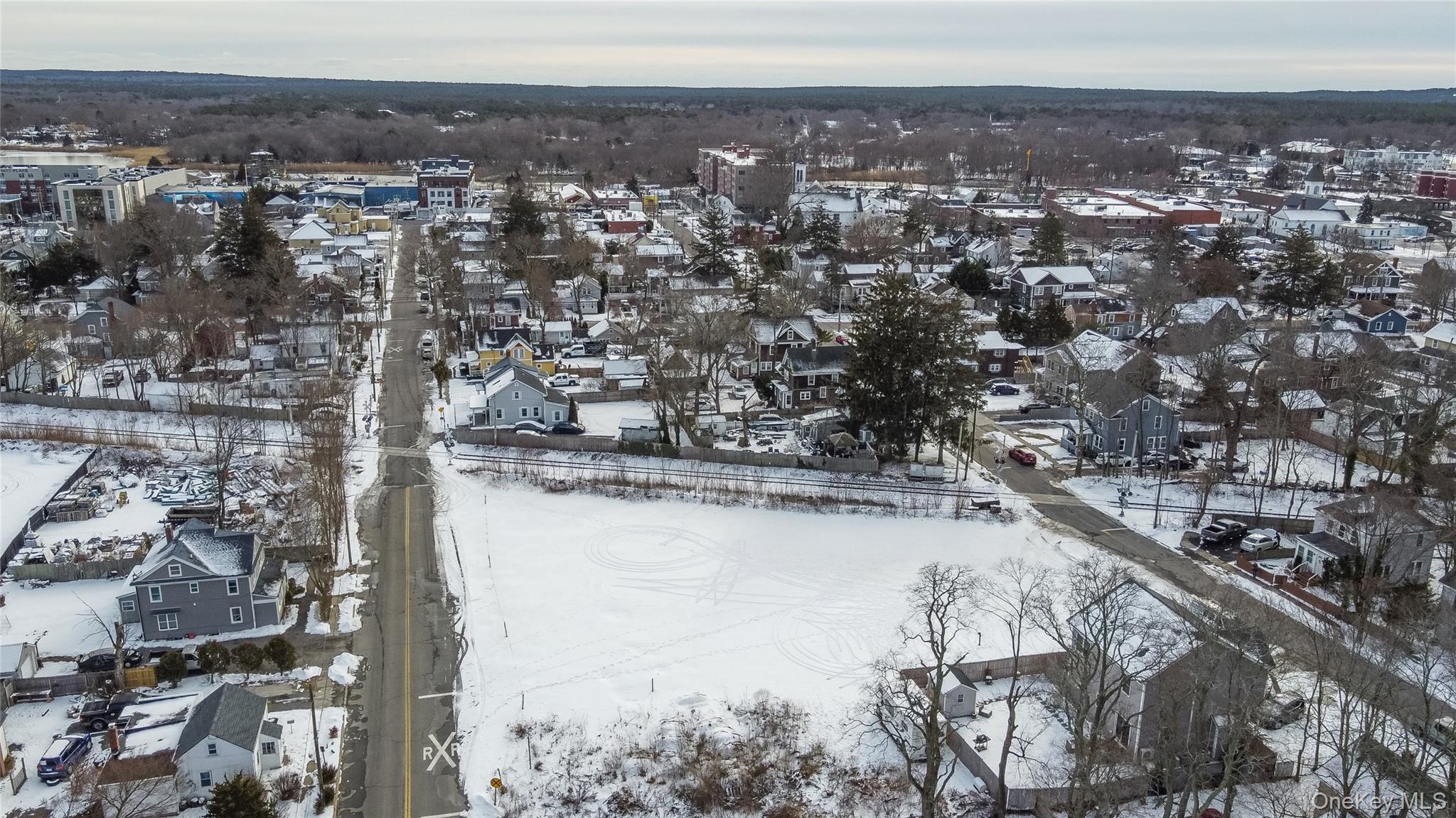 #8 photo, 308-310 Maple Avenue, Riverhead , NY 11901