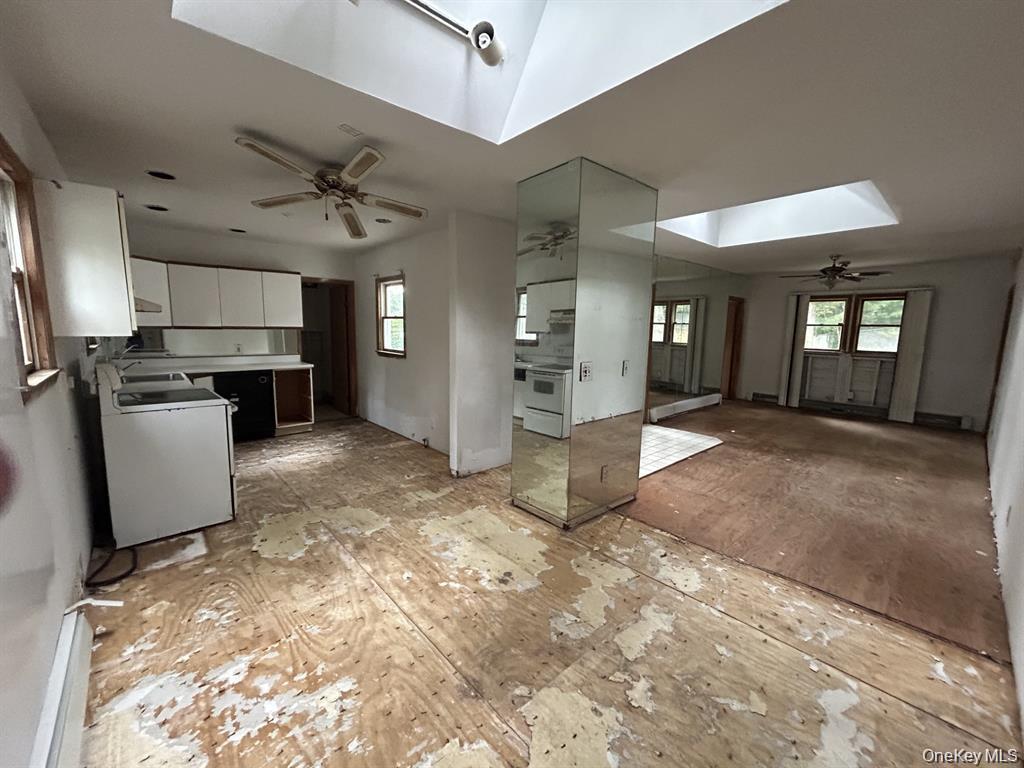 #7 photo, 277 Prince Road, מחוז סאפוק Rocky Point , NY 11778