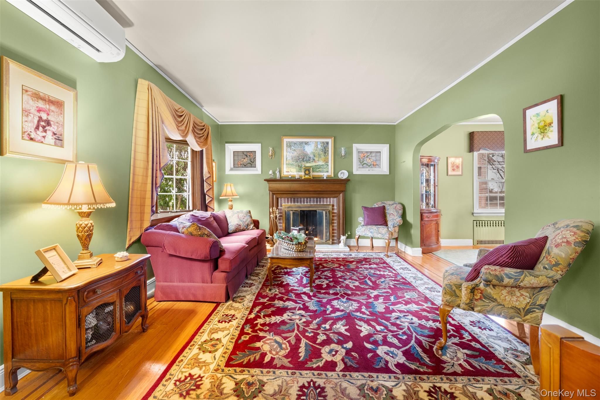 #5 photo, 47-52 245th Street, Douglaston , NY 11362