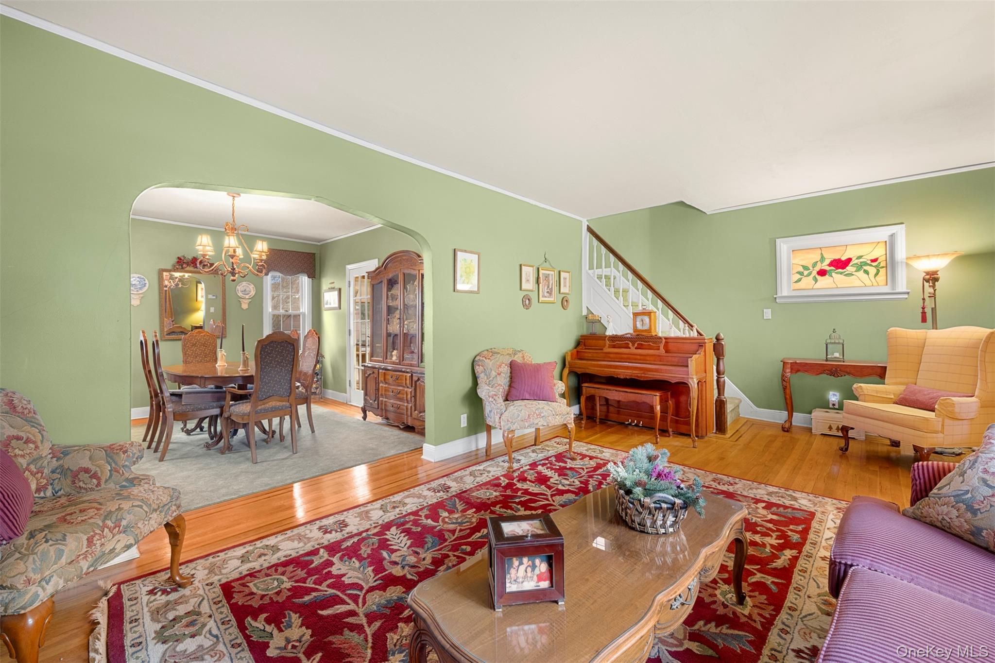 #7 photo, 47-52 245th Street, Douglaston , NY 11362