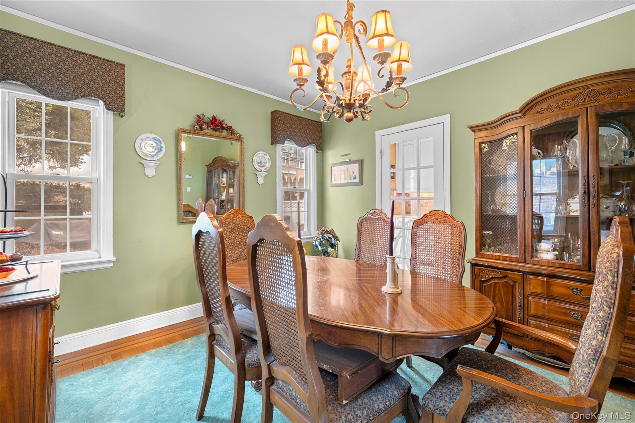 #9 photo, 47-52 245th Street, Douglaston , NY 11362