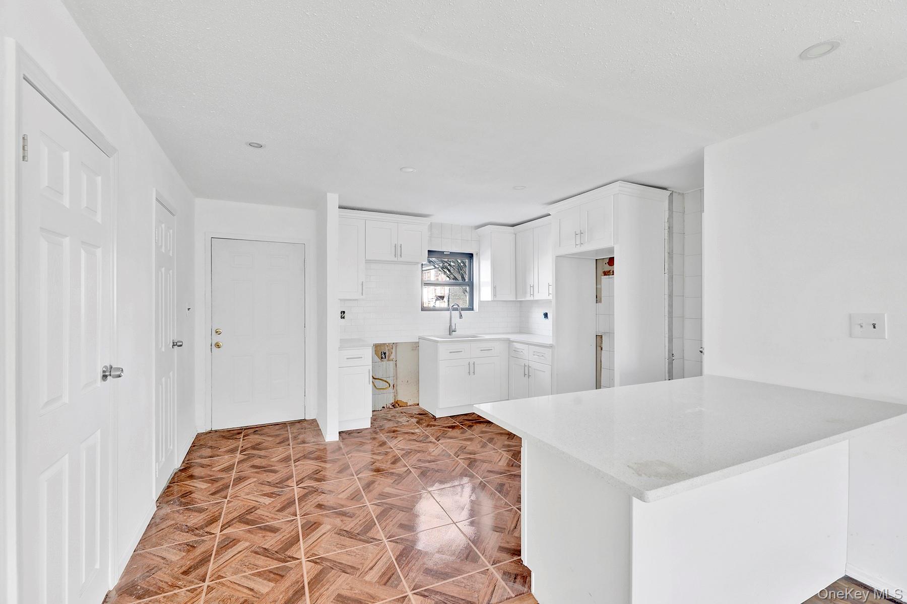 #14 photo, 559 Cleveland Street, Brooklyn , NY 11208