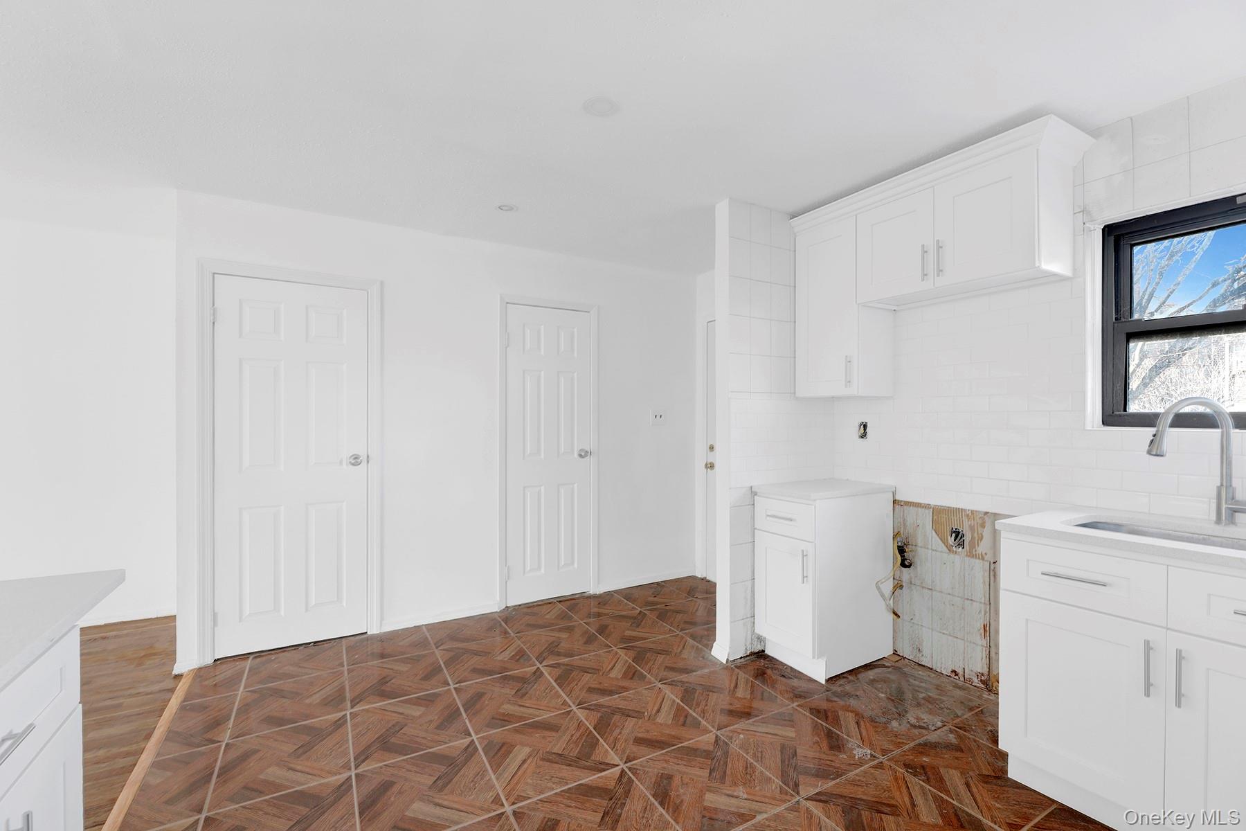 #18 photo, 559 Cleveland Street, Brooklyn , NY 11208