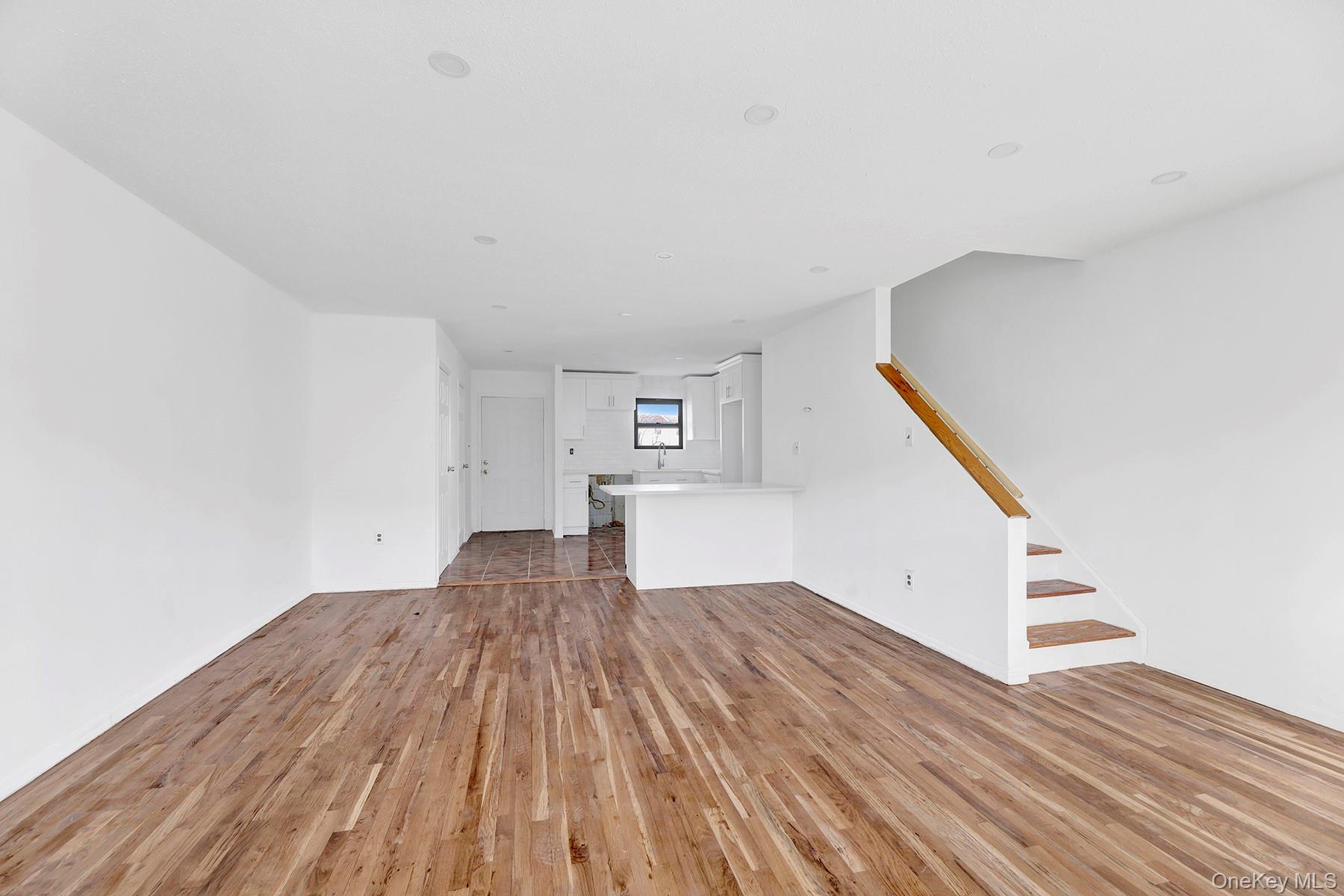 #2 photo, 559 Cleveland Street, Brooklyn , NY 11208