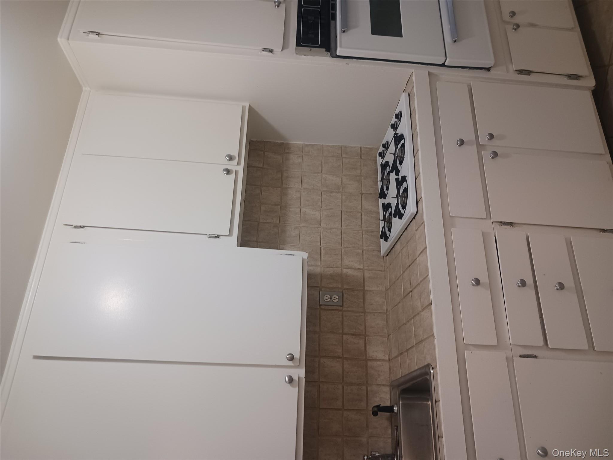 #6 photo, 220-55 46th Avenue, Bayside , NY 11361