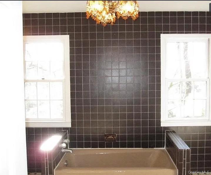 #12 photo, 10 Duke Of Gloucester, ناسو Manhasset , NY 11030