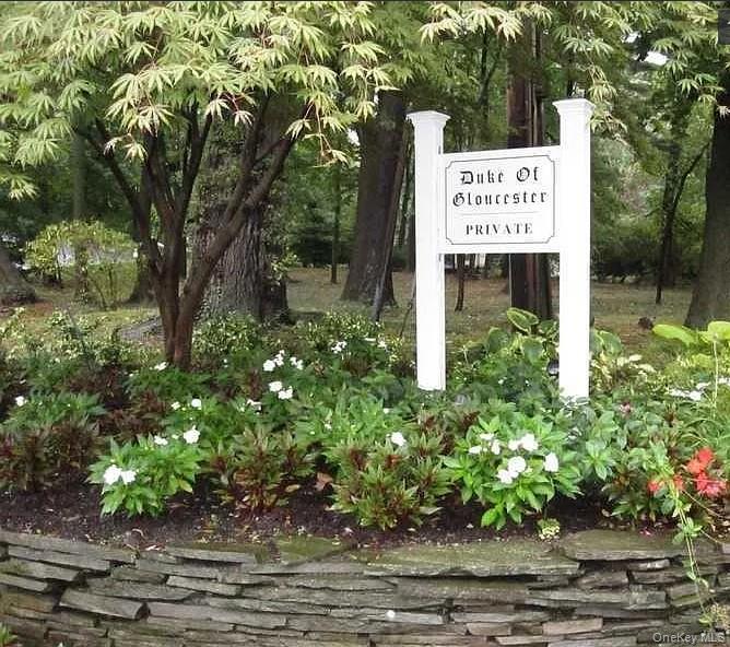 #16 photo, 10 Duke Of Gloucester, ناسو Manhasset , NY 11030