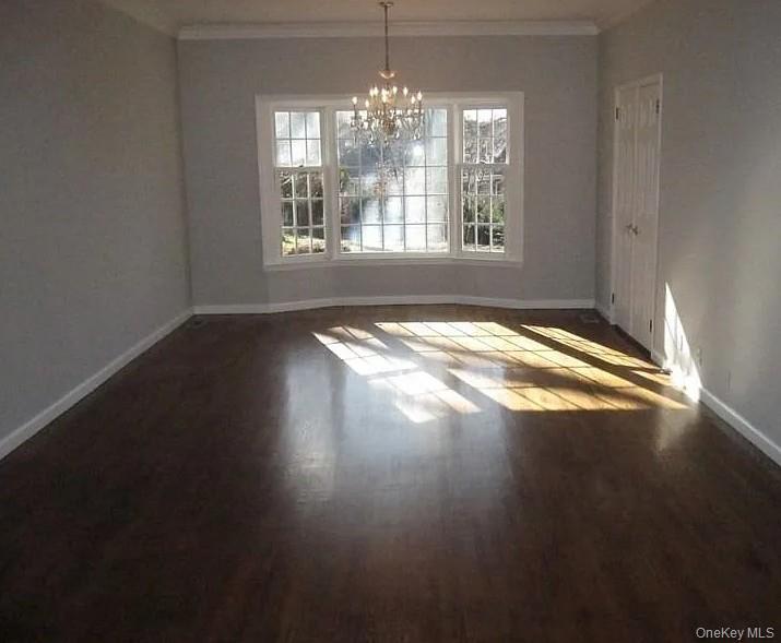 #4 photo, 10 Duke Of Gloucester, ناسو Manhasset , NY 11030