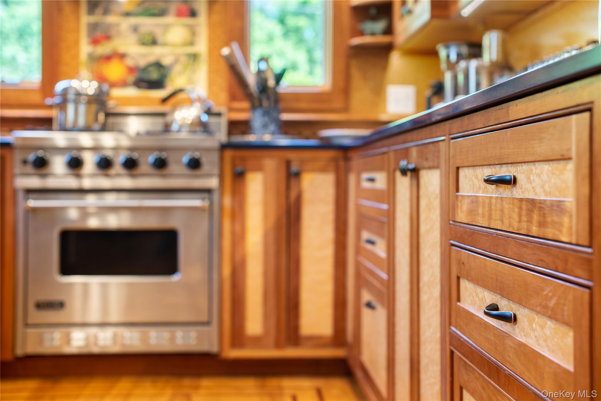 #8 photo, 6 White Lane, سوفولك Hampton Bays , NY 11946