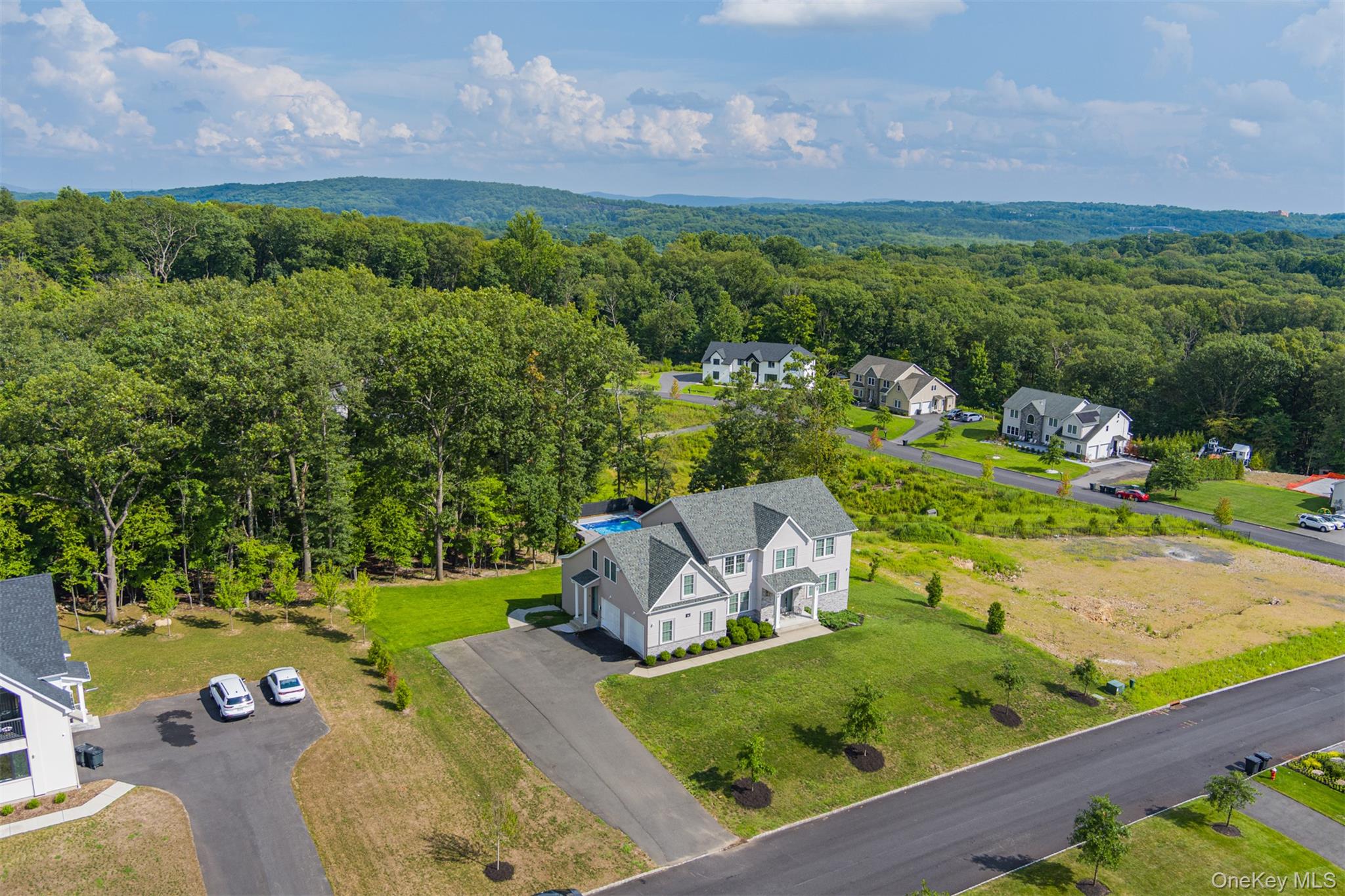 #8 photo, 14 Klingher Court, Pomona , NY 10970