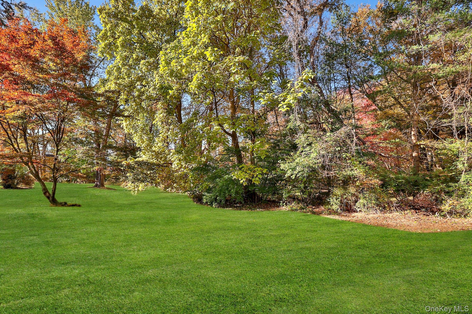 #16 photo, 32 School Street, Armonk , NY 10504