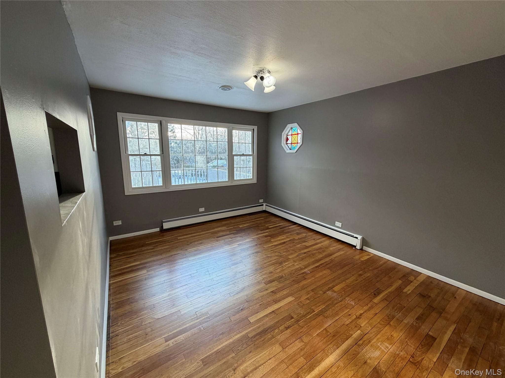 #6 photo, 4 Margaret Lane, Thiells , NY 10984