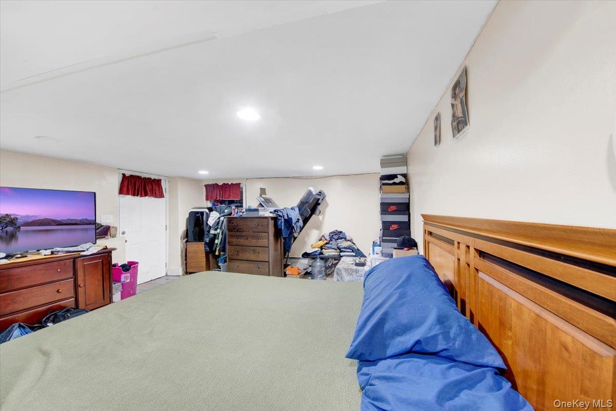 #12 photo, 12 Broad Avenue, Ossining , NY 10562